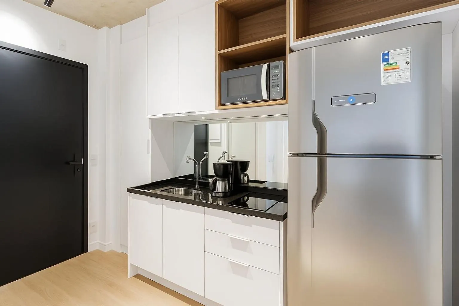 شقة Estudios Ao Lado Do Shopping Ibirapuera, Metro E Aeroporto ساو باولو البرازيل